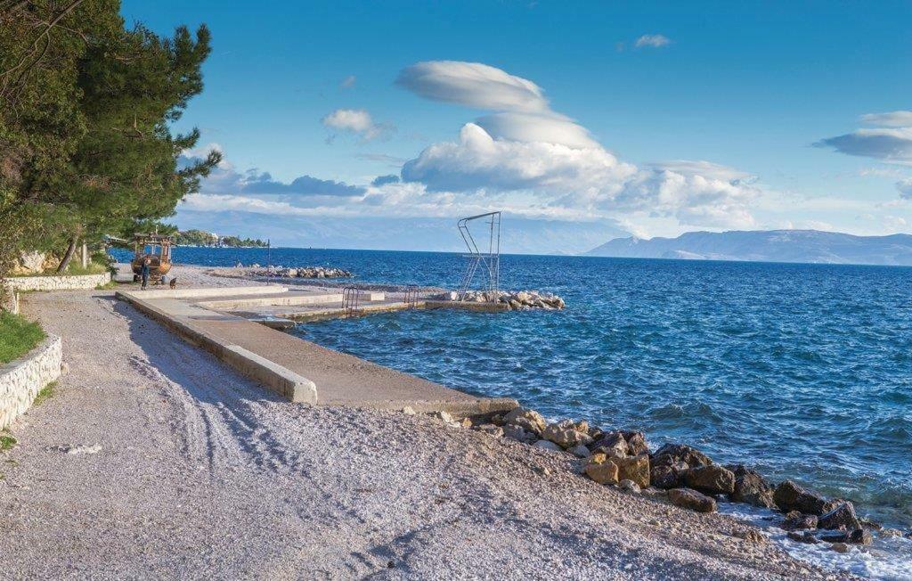 Apartmani Anita Dramalj Exterior foto